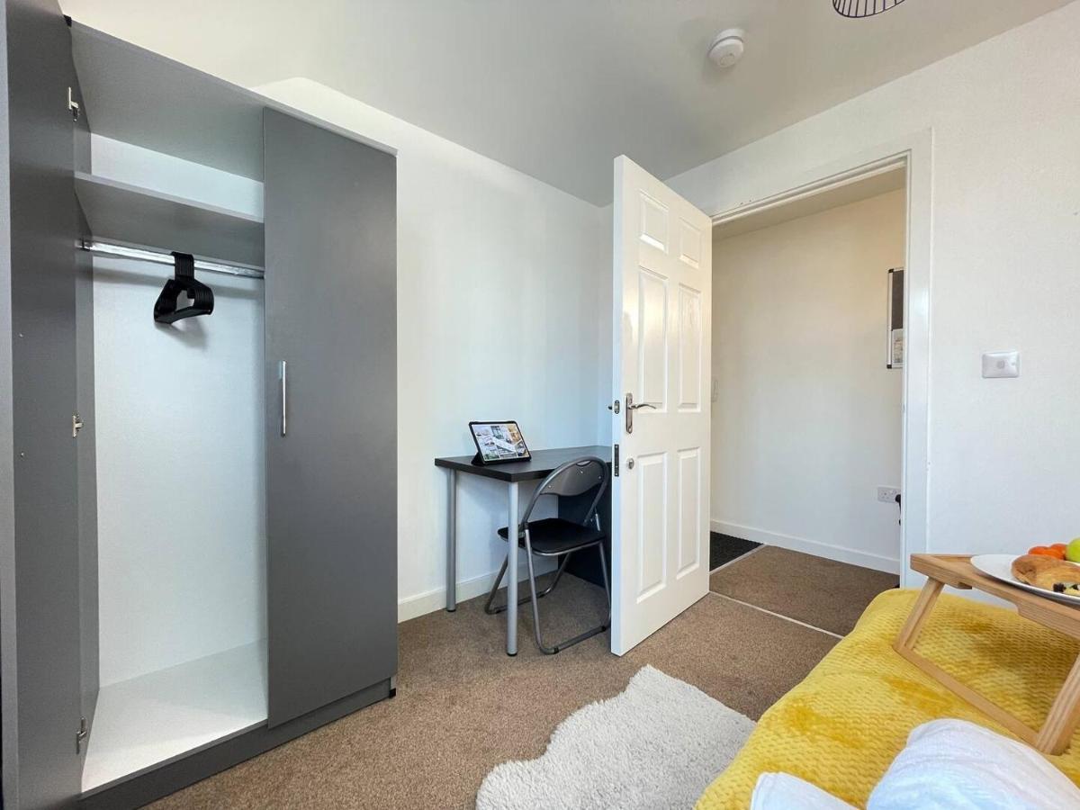 شقة برمنغهام  في Cosy 2Br Retreat, Near Uni & Qe Hospital, Parking المظهر الخارجي الصورة